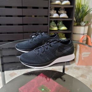 Nike Flyknit racer trainer size 8.5